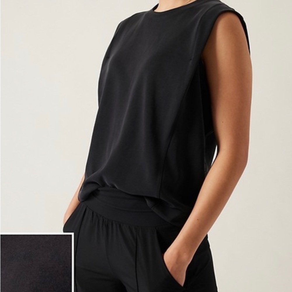 Athleta SeaSoft Sleeveless Muscle sweatshirt Relaxed Fit